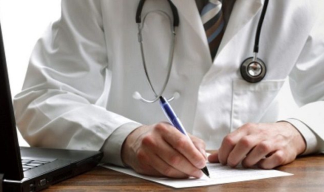 Sciarè senza medico. Proteste