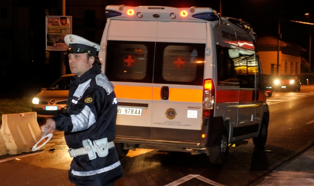 Donna investita, caccia al pirata