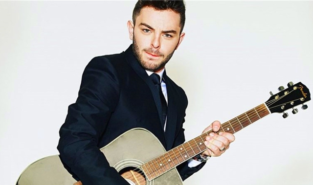 Lorenzo Fragola a Varese domenica 20 maggio