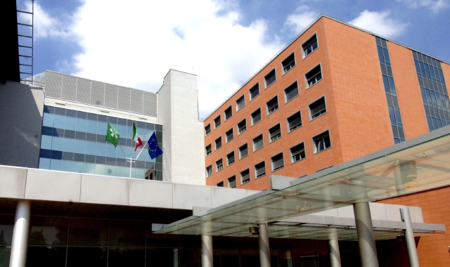 L’ospedale di Circolo, dove il paziente di 66 anni morì il 3 marzo 2013