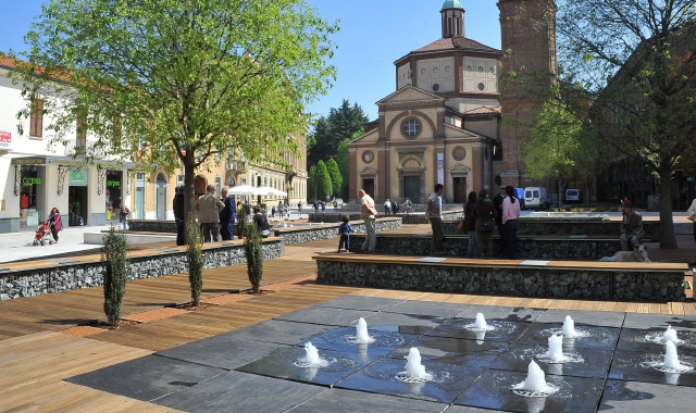 La giunta ha dato il via libera a nuovi interventi per sistemare la piazza centrale