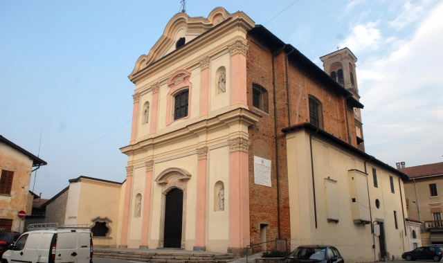 «Degrado da cancellare»