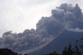 Guatemala, almeno 25 morti per l'eruzione del vulcano Fuego