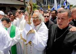 Nicaragua, vescovi in processione in roccaforte opposizione