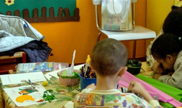 La piccola è stata visitata due volte all’ospedale di Busto Arsizio, dove il reparto di Pediatria è considerato molto valido. I genitori contestano una diagnosi errata e chiedono di avere risposte (Blitz)