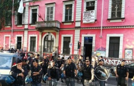 Torino, scontri 1 maggio 2017: blitz polizia all'Askatasuna