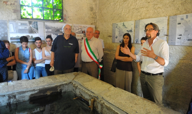 La visita delle scorse settimane al lavatoio restaurato con i docenti del Politecnico