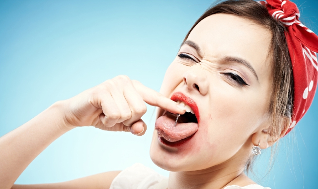 Il piercing sulla lingua favorisce le infiammazioni