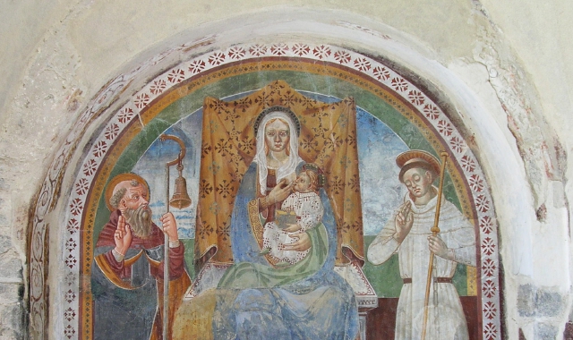 Nella foto un affresco della chiesa San Michele a Porto Valtravaglia