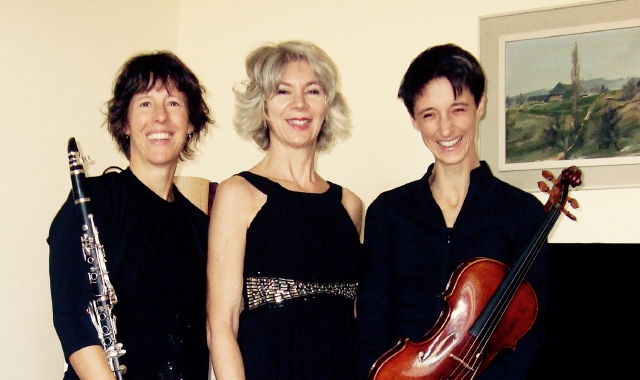 La clarinettista Beatrix Graf, la violista Marianne Van Campenohout e la pianista Cristina Crotti