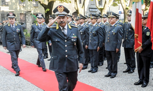 Il generale Giuseppe Vicanolo ha inaugurato la caserma intitolata a Luigi Cortile (Blitz)