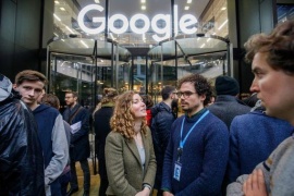 Google, migliaia di dipendenti protestano per notizie su molestie