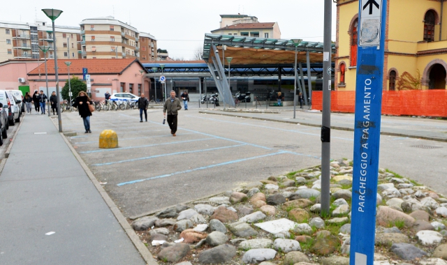 Il parcheggio dell’ex Luini aprirà dopo le festività natalizie (Foto Blitz)
