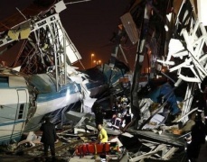 Turchia, treno ad alta velocità contro una locomotiva: 4 morti