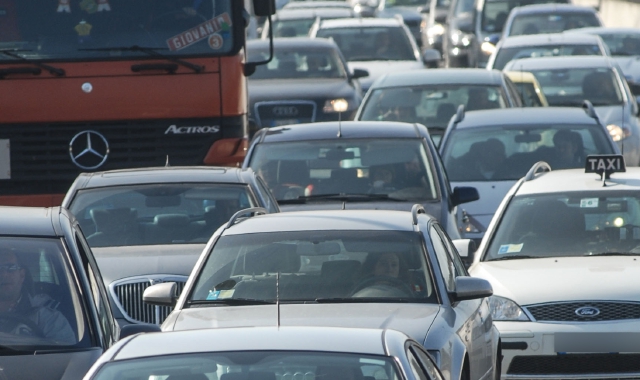 Il traffico sulla superstrada sta diventando ingestibile (archivio)