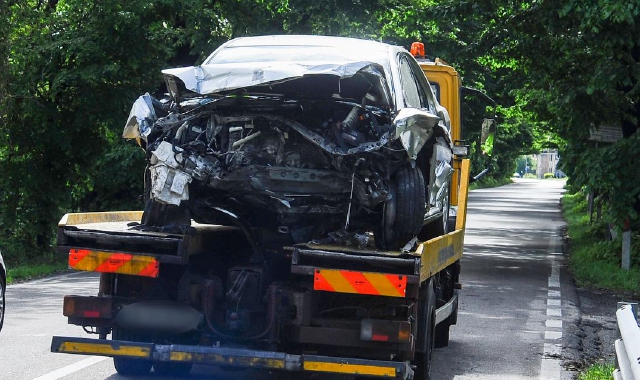I soccorsi dopo l’incidente mortale di giovedì mattina (foto Blitz)