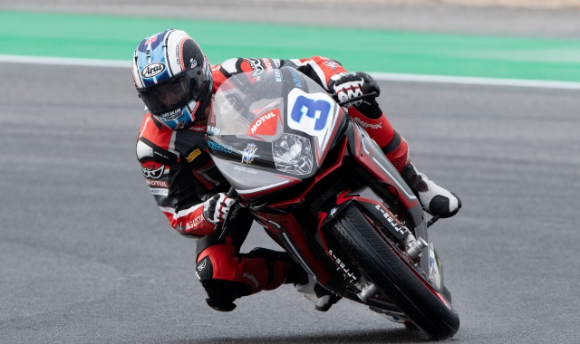 Raffaele De Rosa sulla MV Agusta F3 (Fabio Averna)
