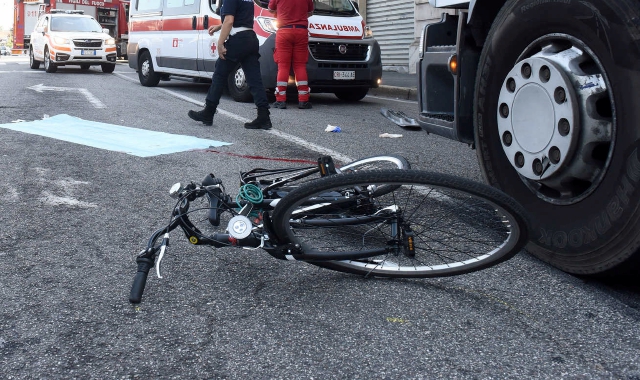 Due ciclisti feriti a Tradate e a Varese