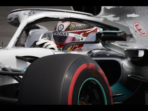 F1: Germania, Mercedes Hamilton in pole