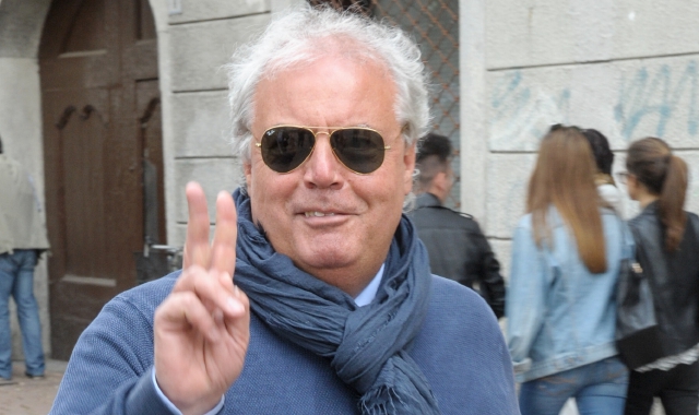 Nino Caianiello in centro a Gallarate