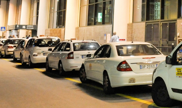 Di notte il servizio taxi a Malpensa è sempre operativo