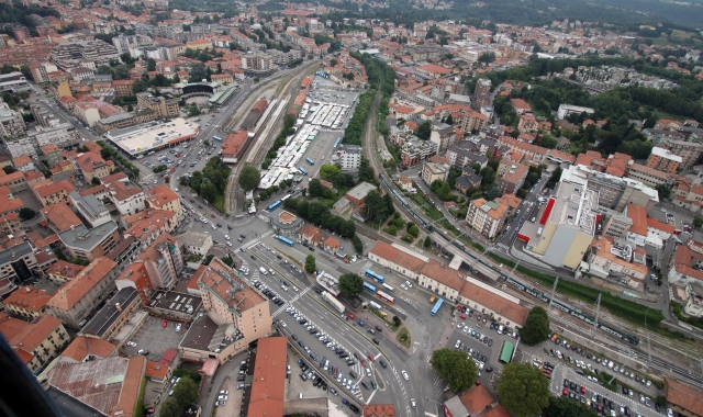 Panoramica dell’area delle stazioni (Foto Blitz)
