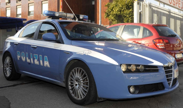 Busto Arsizio polizia (foto Blitz)