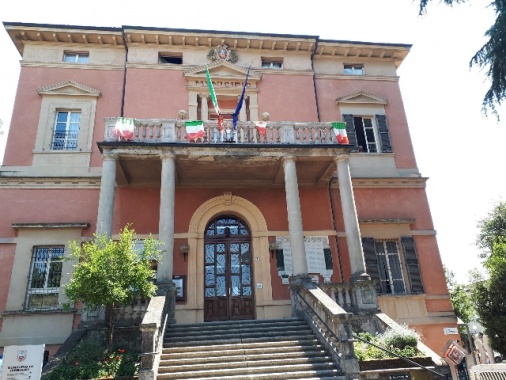 Bibbiano:nuova richiesta arresti sindaco