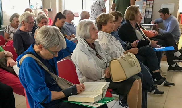 All’Asl in coda da quattro giorni