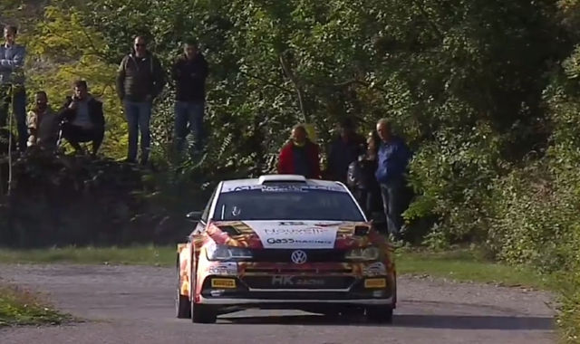 Andrea Crugnola in azione sulle strade del rally veneto