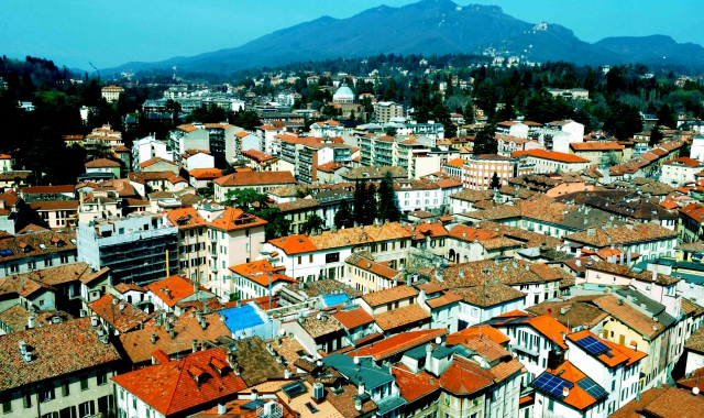 Panoramica Varese (Archivio)