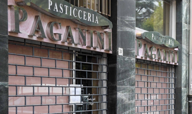 L’avvocato Cesare Cicorella cura la difesa dei titolari della pasticceria Paganini ed ha ottenuto il dissequestro dei negozi (foto Blitz)