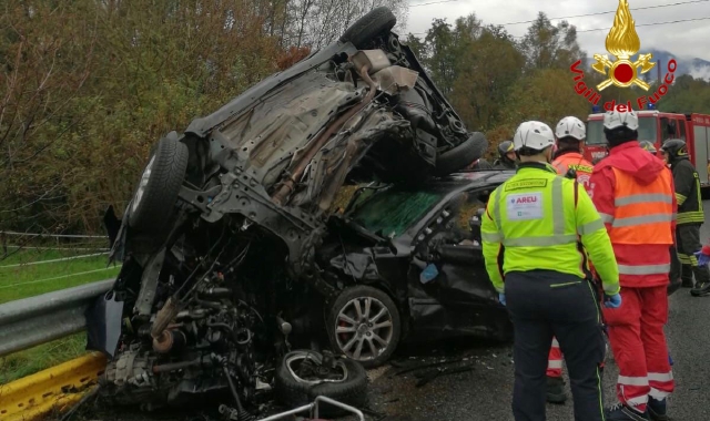 Schianto sulla Sp1, una vittima