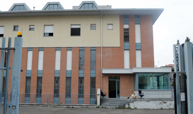 Entro la fine di gennaio la caserma di via Bellini sarà abitata dai carabinieri (foto Blitz)