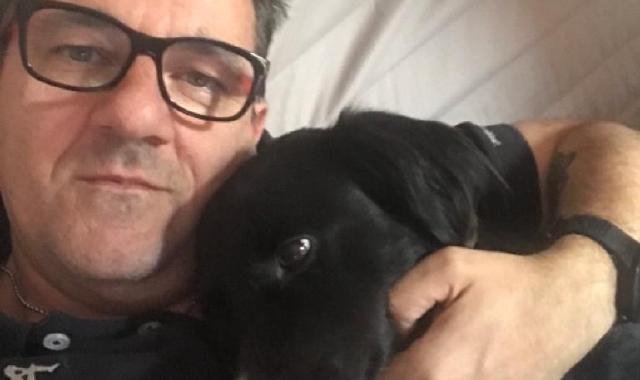 Alberto Mumini, vittima di un aggressione da parte di alcuni cani mentre stava portando a spasso il suo amico a quattro zampe