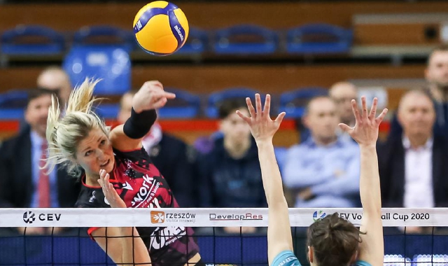 Per Karsta Lowe 18 punti a referto nella sfida in Polonia: è stata fondamentale per le fortune dell’Uyba (foto CEV)