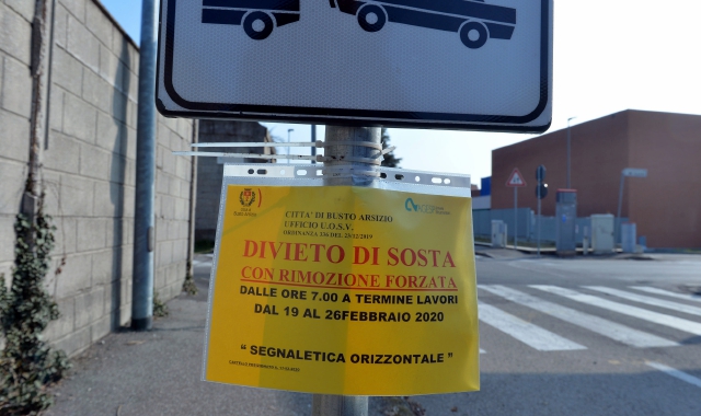 Sono stati posizionati i cartelli con cui cambierà la viabilità (Foto Blitz)