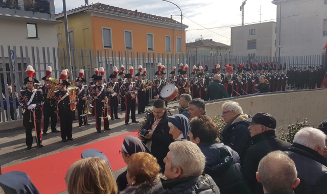 Un momento della cerimonia d’inaugurazione della nuova casa dell’Arma (Foto Redazione)
