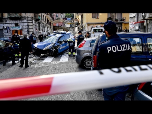 Poliziotto ucciso, presi i due fuggitivi