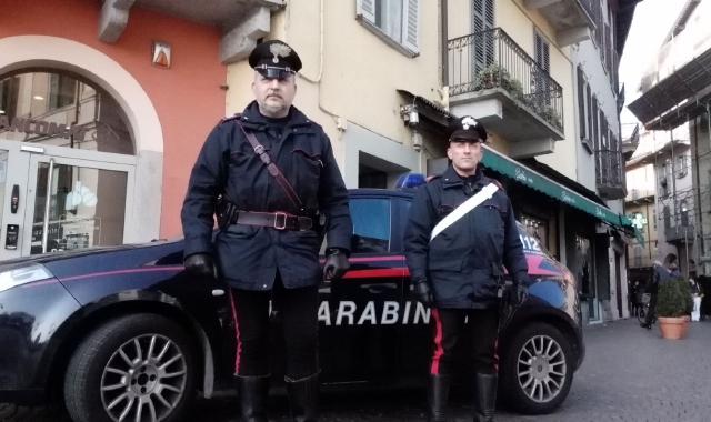 Alcuni carabinieri di Intra (Foto Archivio)