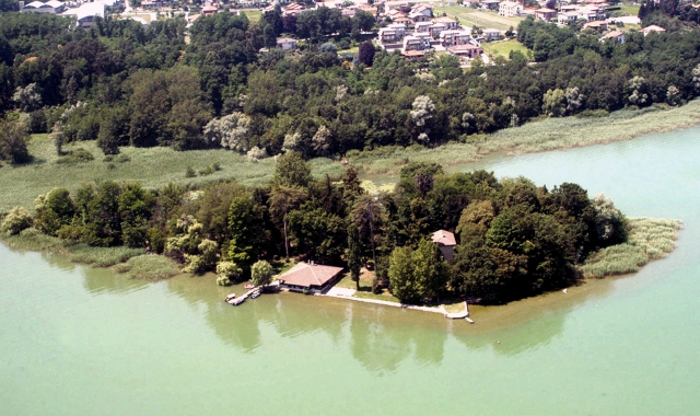 Biandronno Isolino Virginia (foto Archivio)