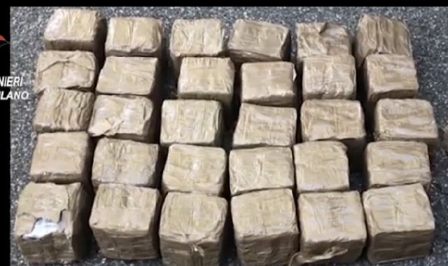 Il pompiere con 200 chili di hashish