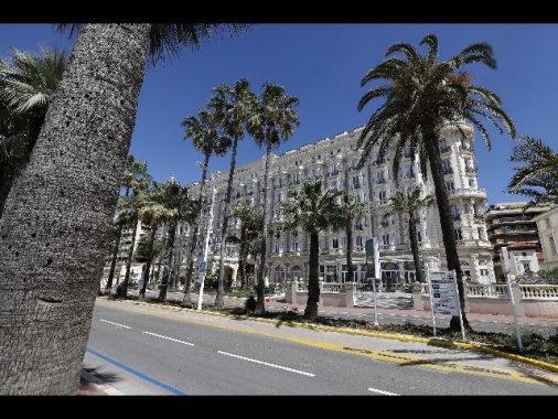 Cannes, false voci attentato, panico sulla Croisette