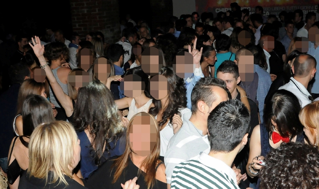 Il rave tiene svegli interi paesi
