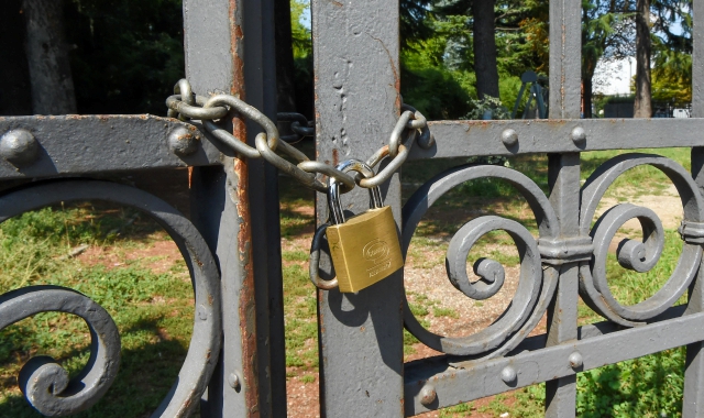 «Non vogliamo spacciatori al parco»