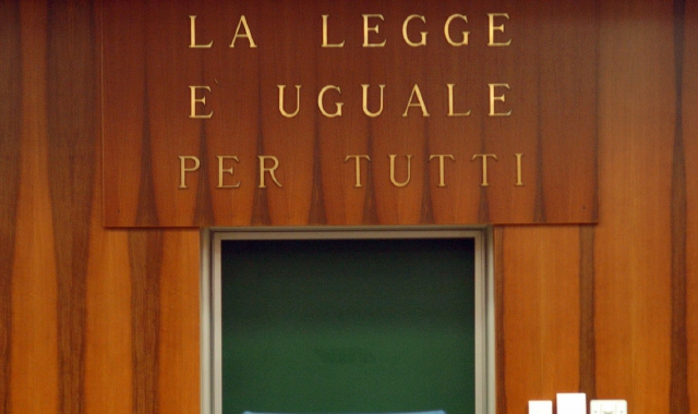 «Abusi sessuali dalla mamma»