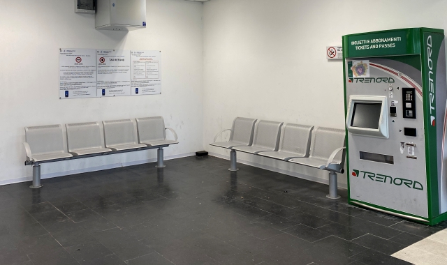 La biglietteria automatica in stazione (Red.)