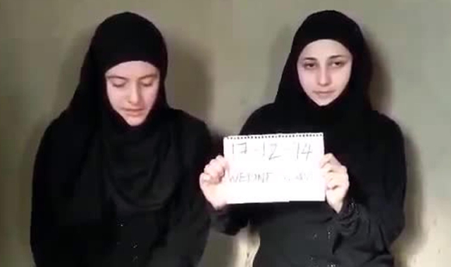 Vanessa Marzullo e Greta Ramelli durante il sequestro (foto Redazione)