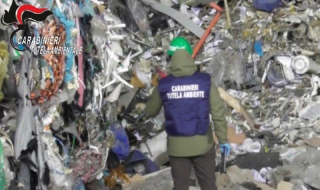 Discarica abusiva a Origgio