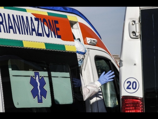 Mix alcol e droga, in coma ragazza di 16 anni a Milano